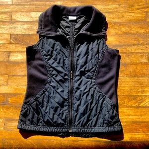 Small Black Columbia Vest
